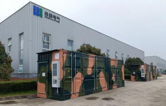 合容新能源此次研發的混合儲能系統,內部儲能由超級電容器和鋰電池